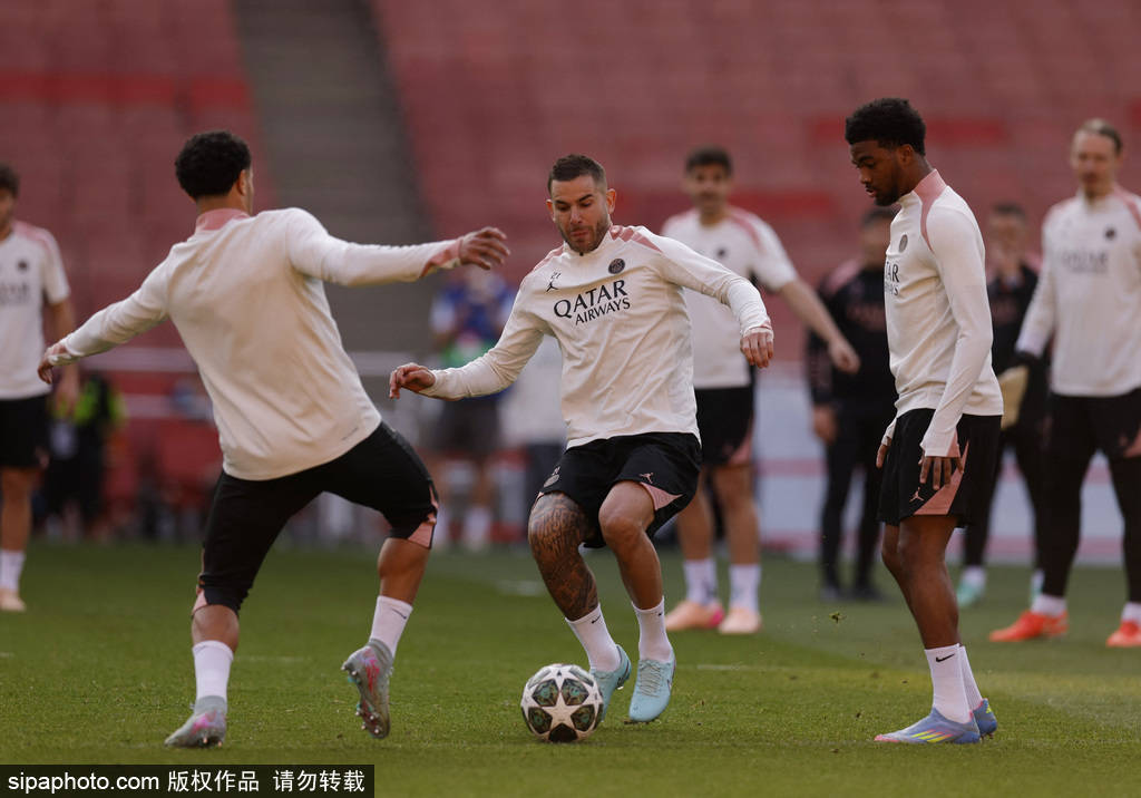 巴黎FC客场胜波尔多，保持领先优势