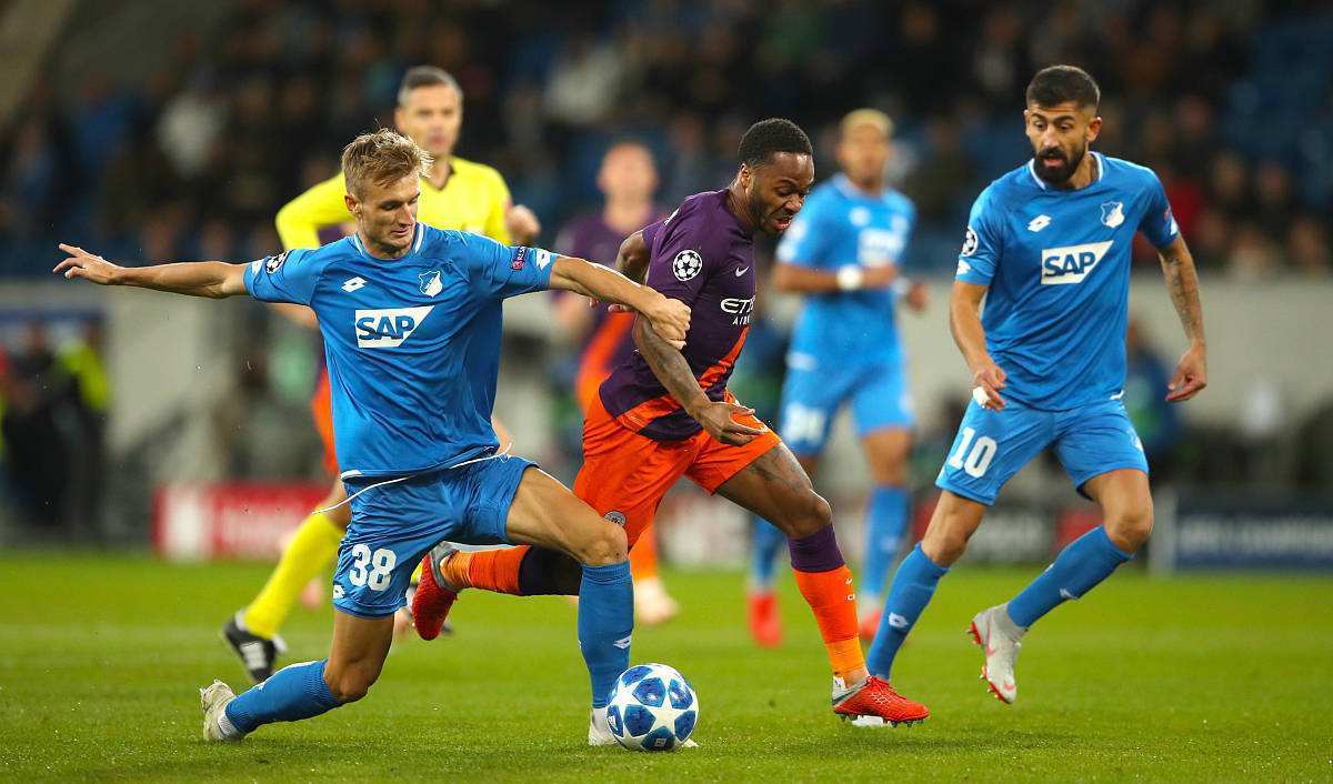 包含欧预赛劲敌对碰，国家队士气昂扬的词条