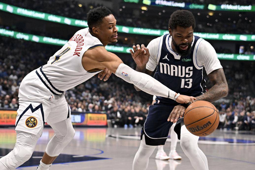 火箭惊艳全场，威少助攻爆棚，官方宣布新规逆转取胜！