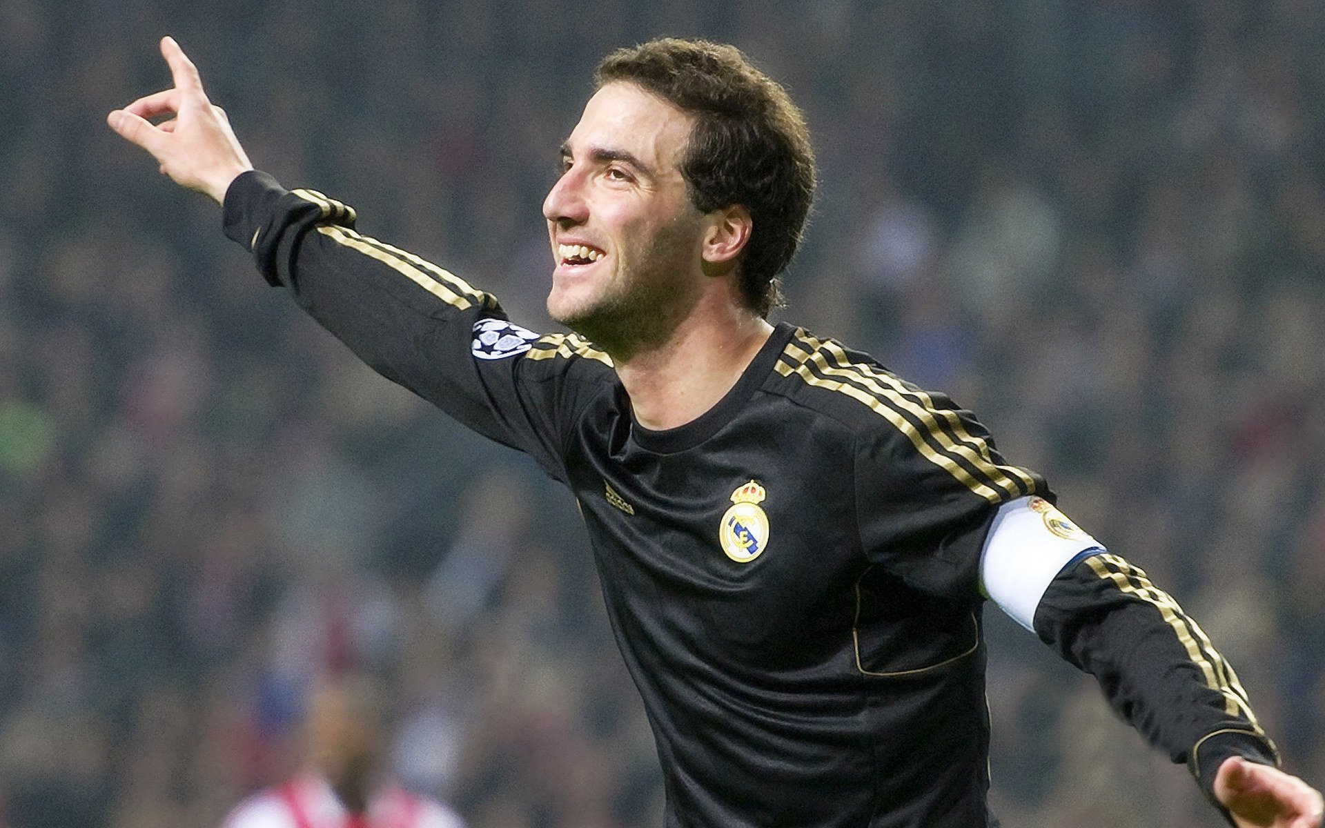 澳大利亚队教练压力巨大！JackeyLove遭遇七连败全场沸腾不已